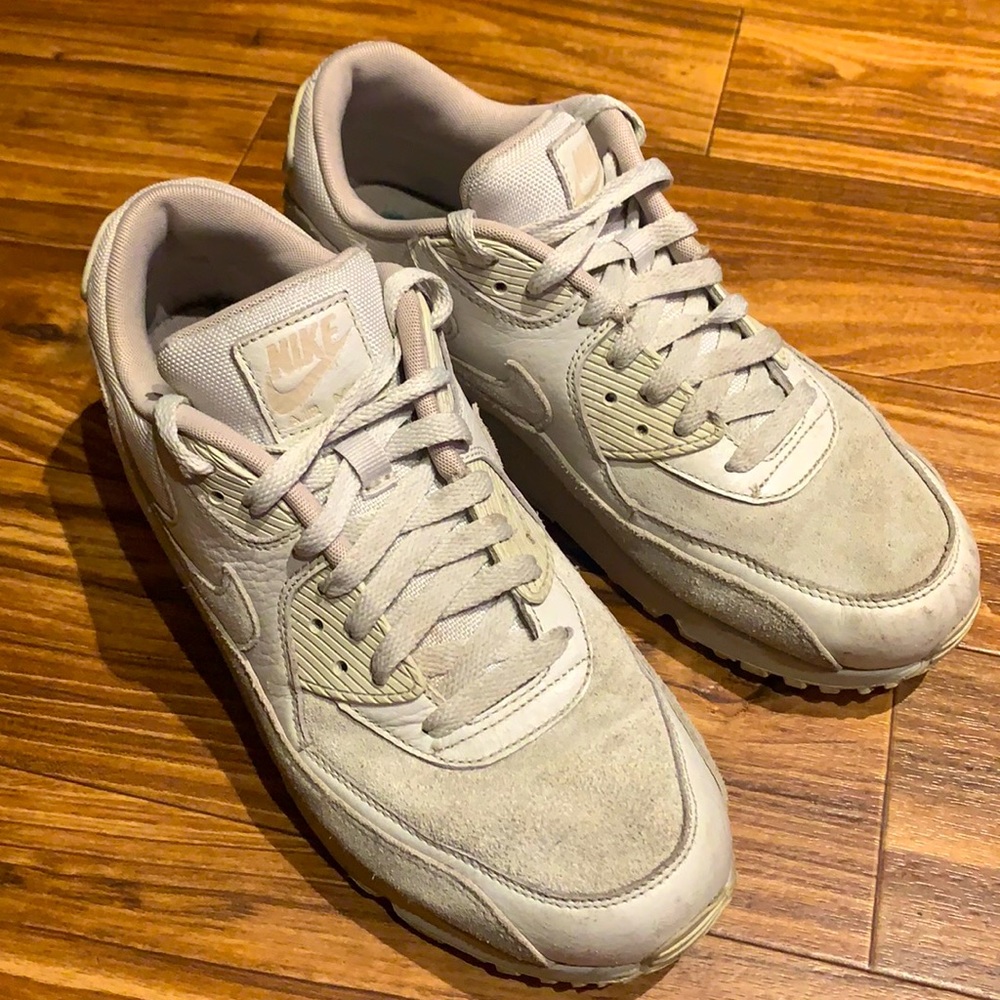Nike Air Max 90